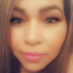 Meet your Posher, Roxanne